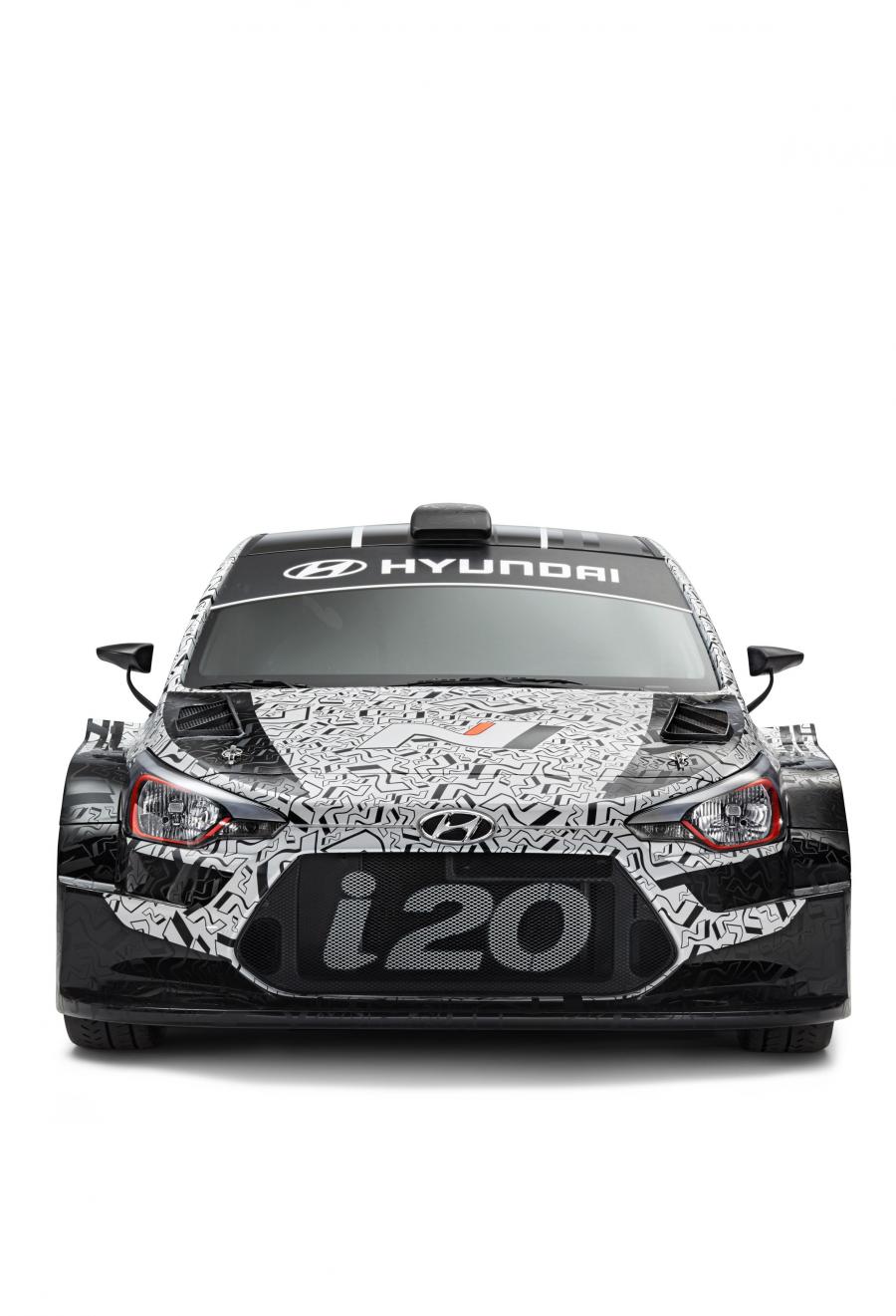  Hyundai i20 WRC 2017 года  (фото 4 из 6)